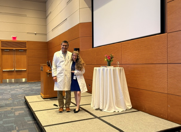 Dr. Martin Receiving the Daphne Logue Citizenship Award