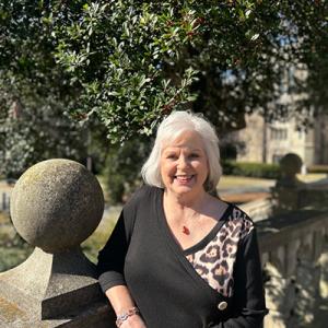 Photo of Lori M. Allsbrook outside 